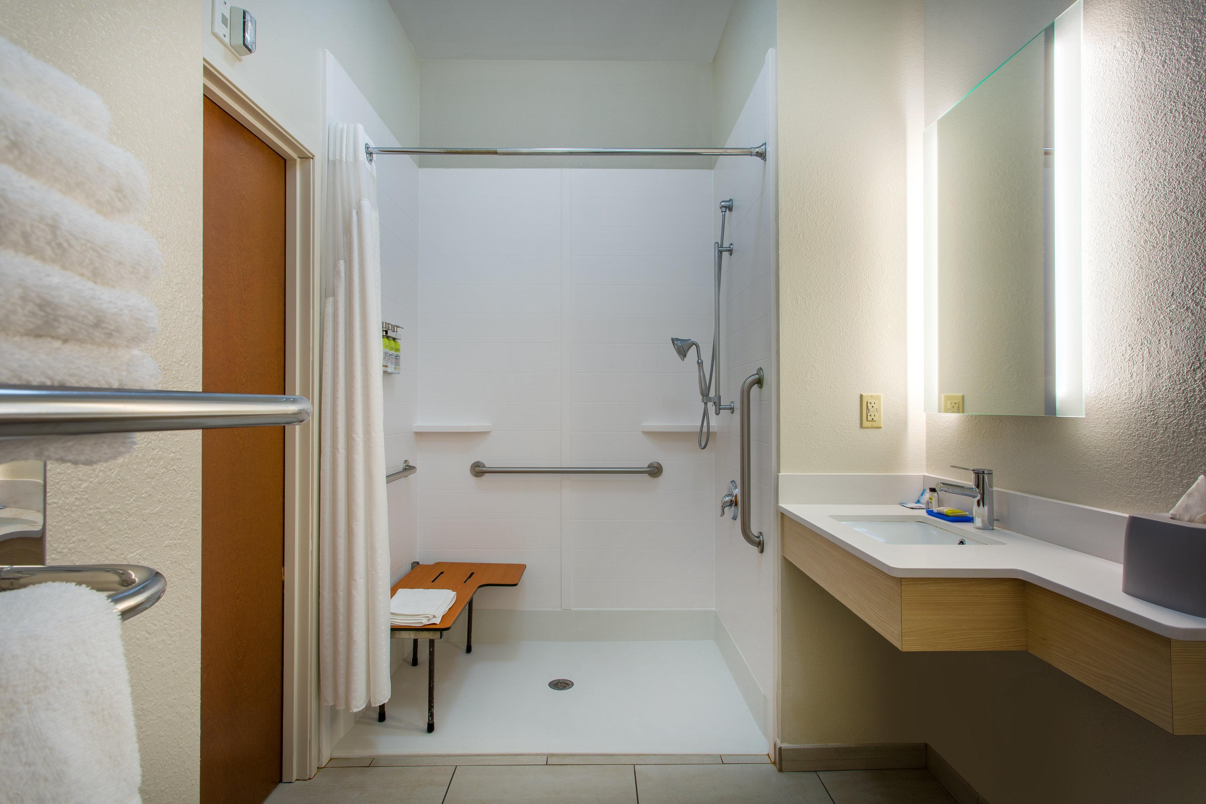 Holiday Inn Express Hotel & Suites Lewisburg By Ihg Eksteriør billede